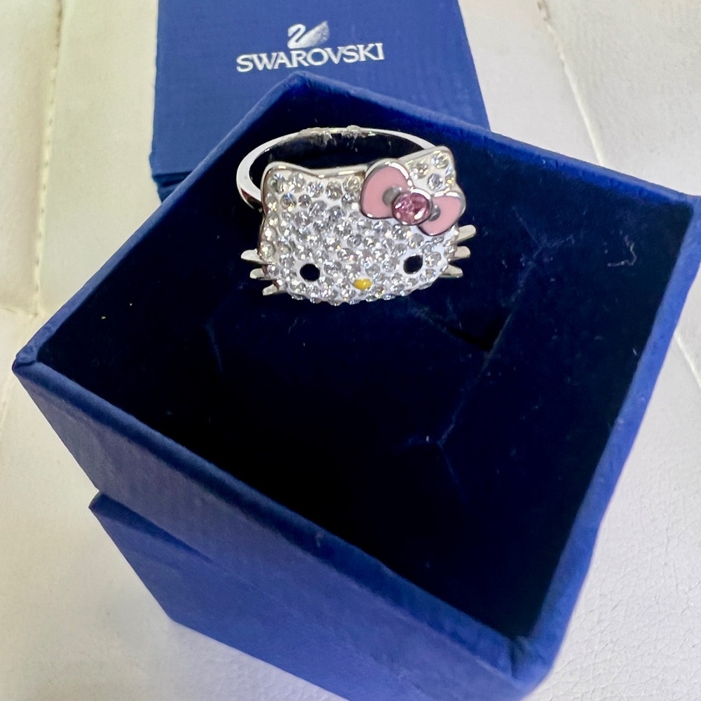 Swarovski Hello Kitty Ring, a fun ring to wear size 5.5